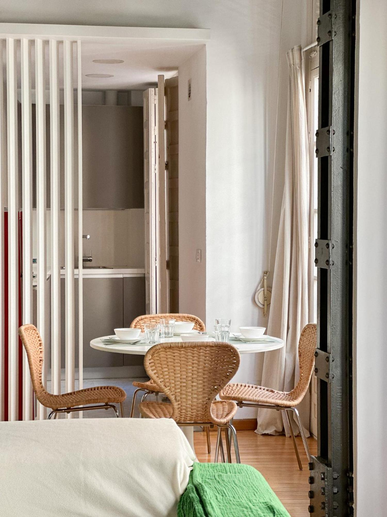 Stylish 1br Apt, Ac, Near Sight, Private Parking Opt Apartment Sevilla